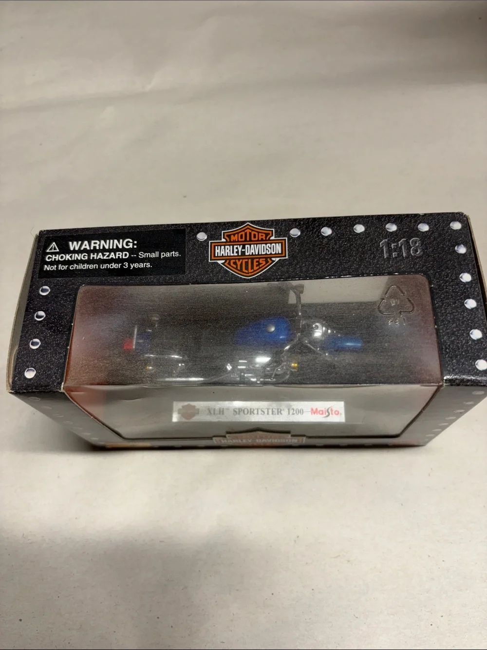 Harley-Davidson Blue Die-Cast Motorcycle Toy - Maisto